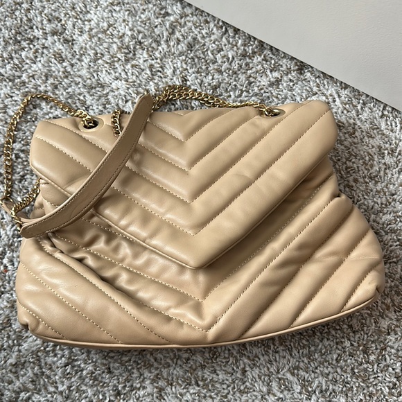 SHEIN Handbags - TAN/GOLD CHAIN HANDBAG